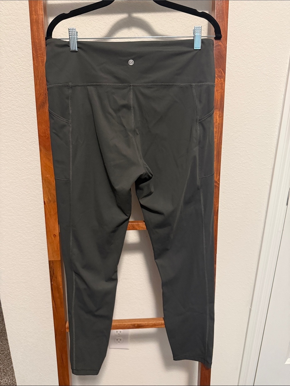 CRZ YOGA Naked Feeling Leggings 25” inseam Drawstring w/ Pockets Olive Green XL - Picture 2 of 5